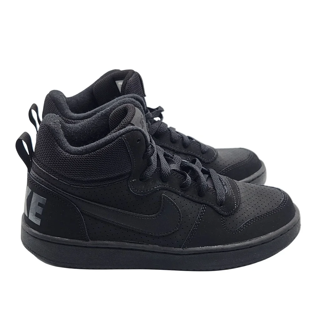 Nike Court Borough Mid GS Triple Black Sneakers 839977-001 Size 6.5Y / Womens 8
